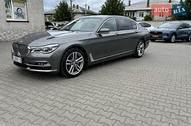 Седан BMW 7 Series 2017 в Киверцах