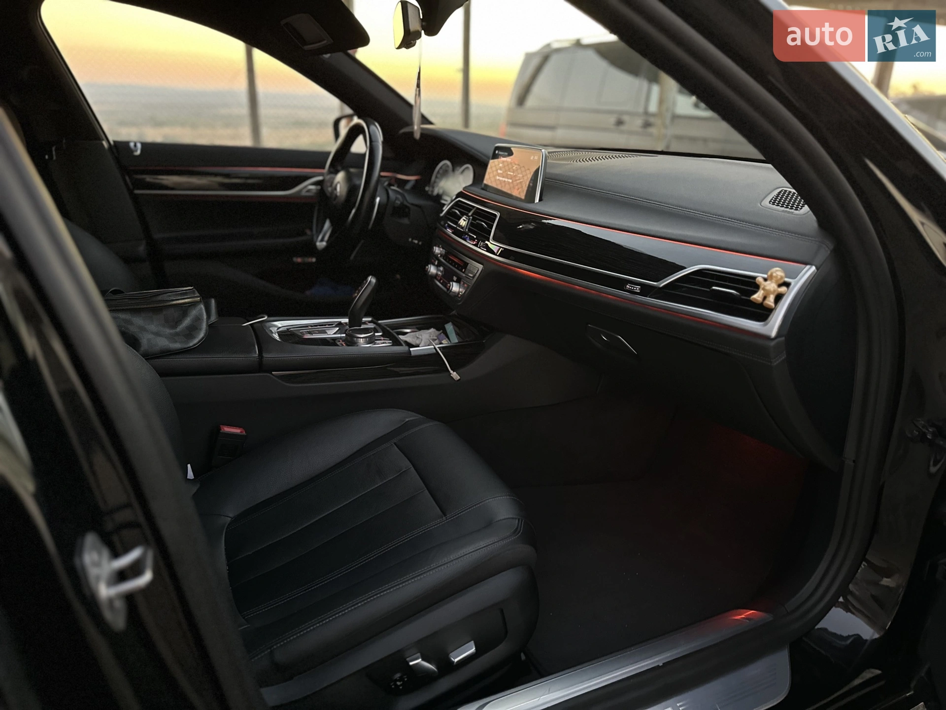 2016 BMW 7er - мініатюра 13