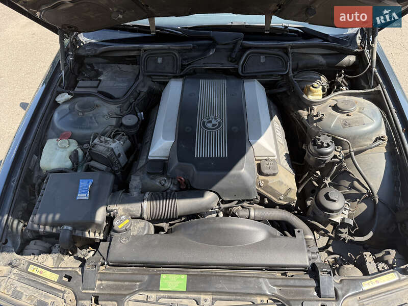 Седан BMW 7 Series 2001 в Киеве фото 12 Седан BMW 7 Series 2001 в Киеве