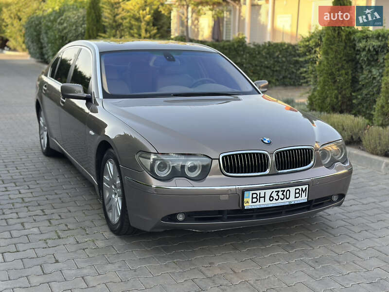 Седан BMW 7 Series 2004 в Одессе
