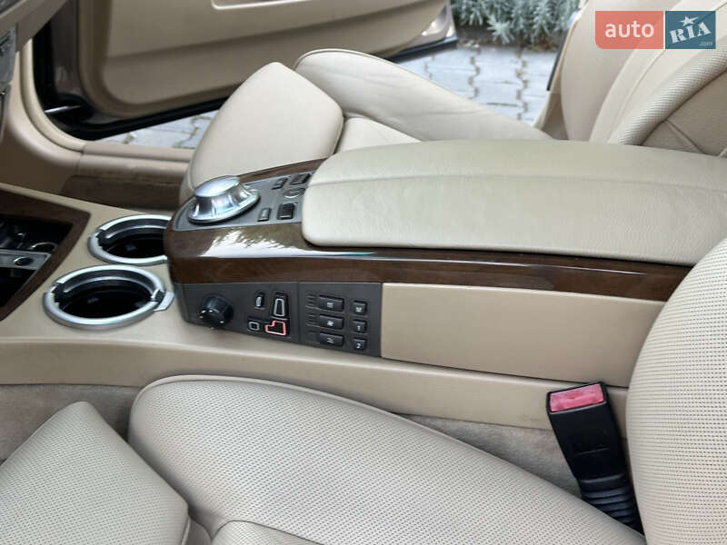 Седан BMW 7 Series 2004 в Одессе