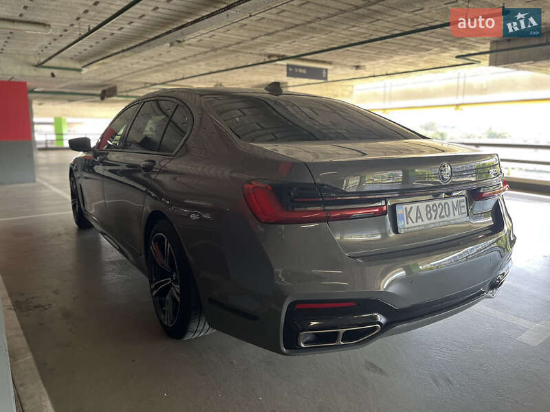 Седан BMW 7 Series 2017 в Киеве фото 23 Седан BMW 7 Series 2017 в Киеве