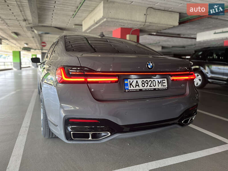 Седан BMW 7 Series 2017 в Киеве фото 40 Седан BMW 7 Series 2017 в Киеве