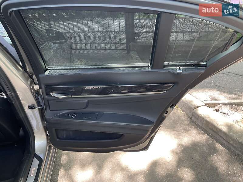 Седан BMW 7 Series 2011 в Одесі фото 30 Седан BMW 7 Series 2011 в Одесі