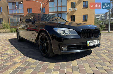 Седан BMW 7 Series 2015 в Виннице