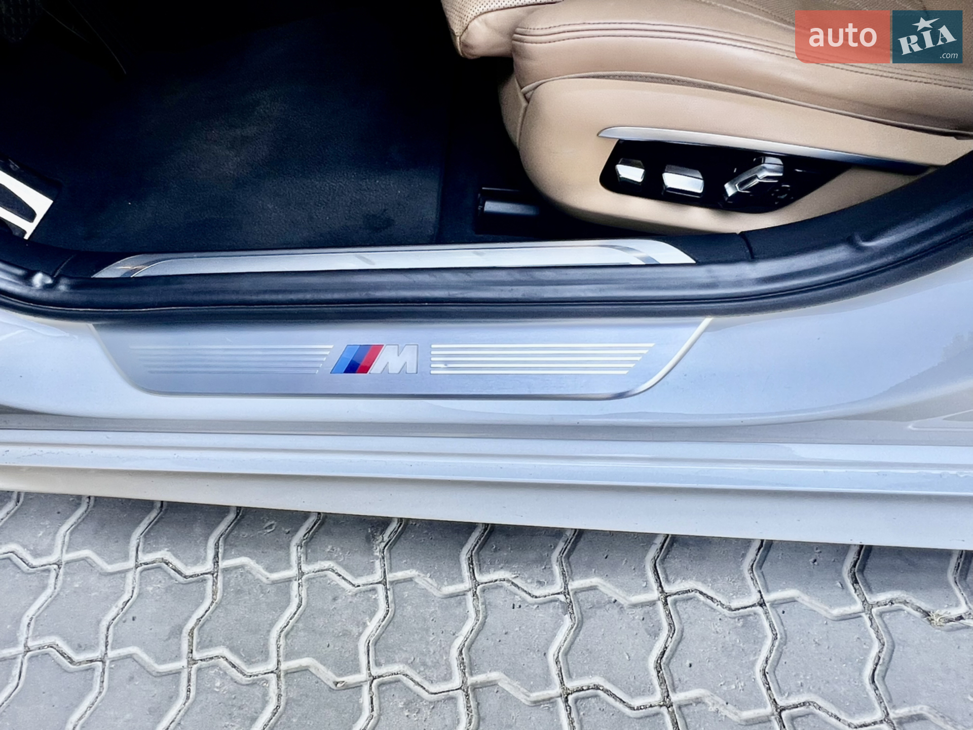 2015 BMW 7er - мініатюра 15
