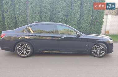 Седан BMW 7 Series 2022 в 