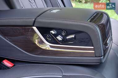 Седан BMW 7 Series 2022 в 