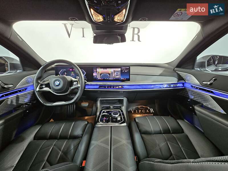 Седан BMW 7 Series 2023 в Киеве