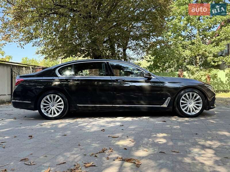 Седан BMW 7 Series 2017 в Тернополе фото 7 Седан BMW 7 Series 2017 в Тернополе