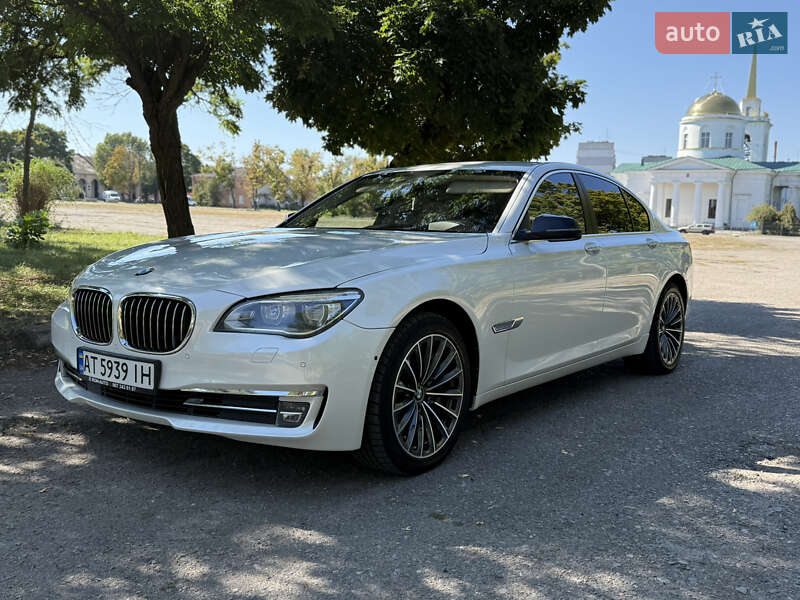 BMW 7 Series 2012