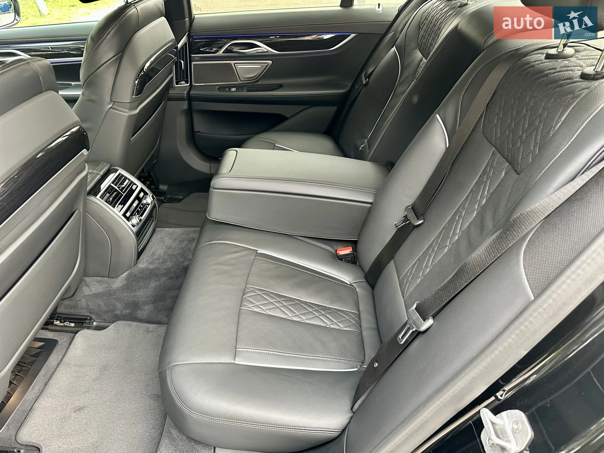2022 BMW 7er - мініатюра 77