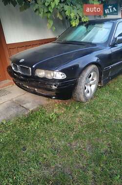 Седан BMW 7 Series 2000 в  фото 3 Седан BMW 7 Series 2000 в