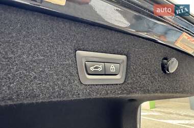 Седан BMW 7 Series 2015 в 