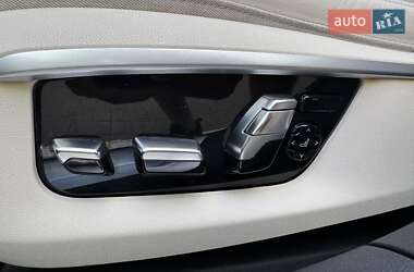 Седан BMW 7 Series 2015 в 