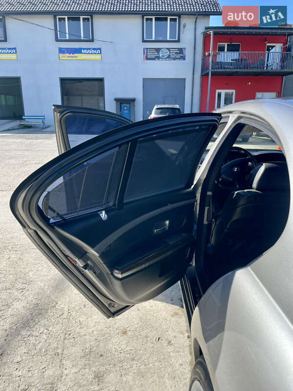 Седан BMW 7 Series 2007 в Вараші