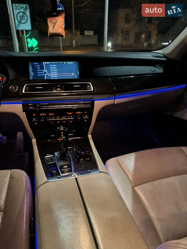 Седан BMW 7 Series 2011 в Одессе фото 16 Седан BMW 7 Series 2011 в Одессе