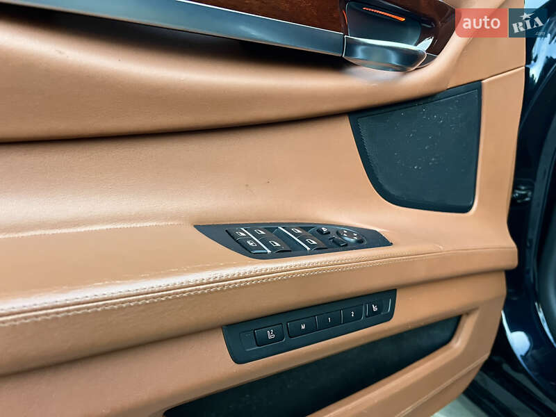 Седан BMW 7 Series 2012 в Одесі фото 10 Седан BMW 7 Series 2012 в Одесі
