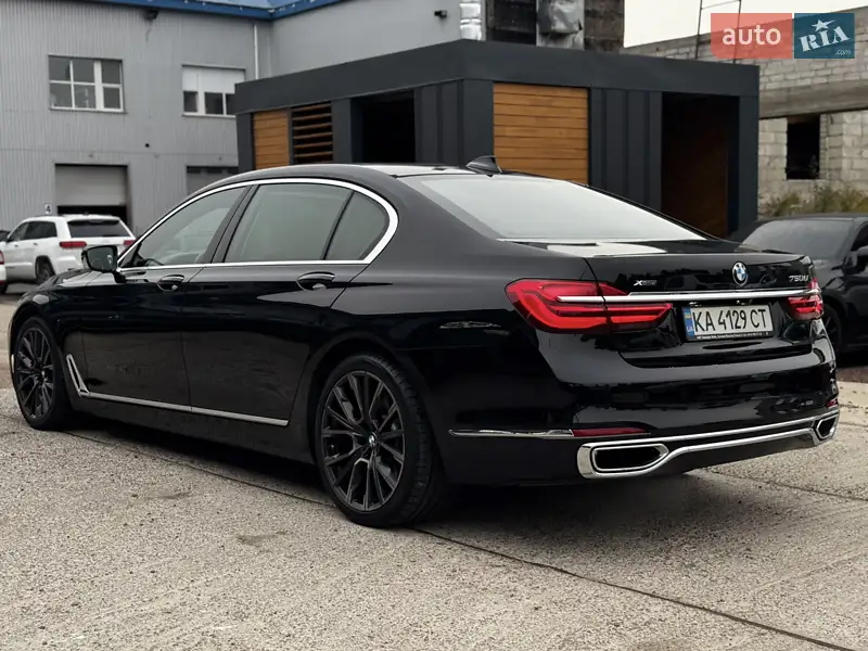 BMW 7 Series 2016 VIN WBA7F2101HG781294 фото оголошення 2 з 152
