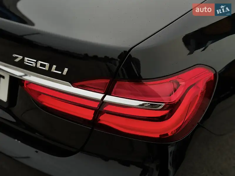 BMW 7 Series 2016 VIN WBA7F2101HG781294 фото оголошення 14 з 152