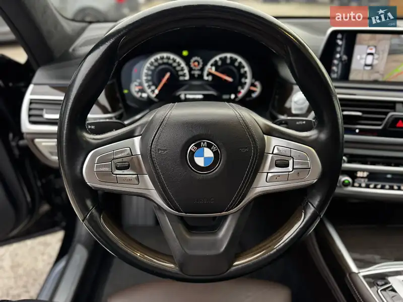 BMW 7 Series 2016 VIN WBA7F2101HG781294 фото оголошення 33 з 152