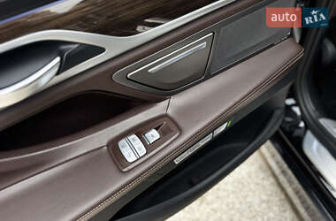 Седан BMW 7 Series 2016 в 