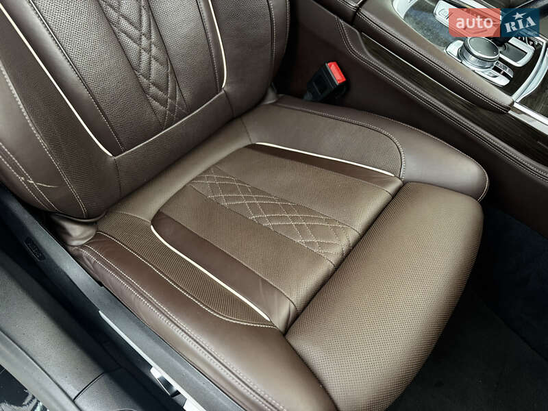 Седан BMW 7 Series 2016 в Житомирі фото 88 Седан BMW 7 Series 2016 в Житомирі
