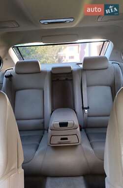 Седан BMW 7 Series 2010 в 