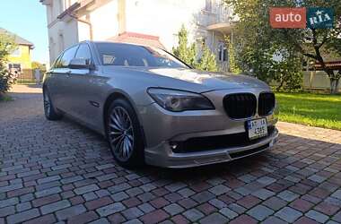 Седан BMW 7 Series 2010 в 