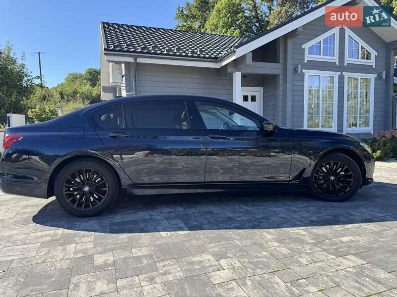 Седан BMW 7 Series 2016 в Тернополе фото 13 Седан BMW 7 Series 2016 в Тернополе