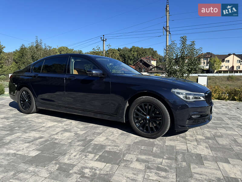 Седан BMW 7 Series 2016 в Тернополе фото 31 Седан BMW 7 Series 2016 в Тернополе