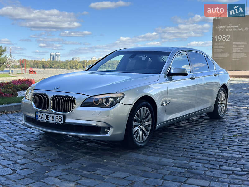 BMW 7 Series 2010 BMW 7 Series 2010