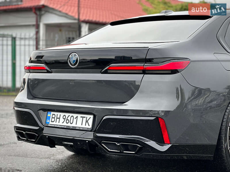 Седан BMW 7 Series 2023 в Києві фото 3 Седан BMW 7 Series 2023 в Києві