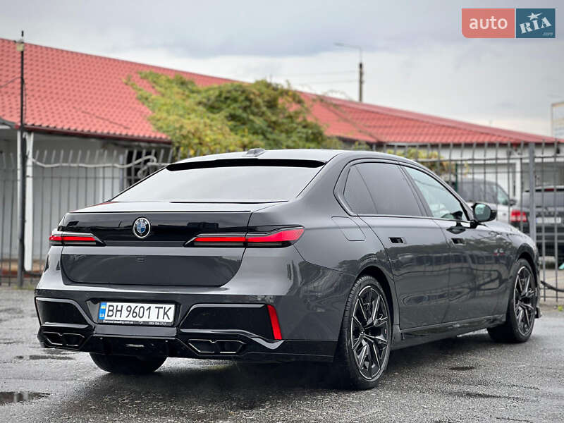 Седан BMW 7 Series 2023 в Києві фото 5 Седан BMW 7 Series 2023 в Києві