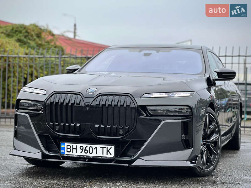 Седан BMW 7 Series 2023 в Києві фото 12 Седан BMW 7 Series 2023 в Києві