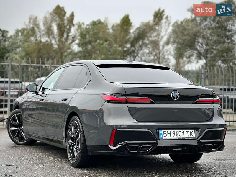 Седан BMW 7 Series 2023 в Києві фото 30 Седан BMW 7 Series 2023 в Києві