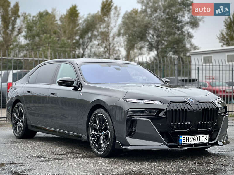 Седан BMW 7 Series 2023 в Києві фото 36 Седан BMW 7 Series 2023 в Києві