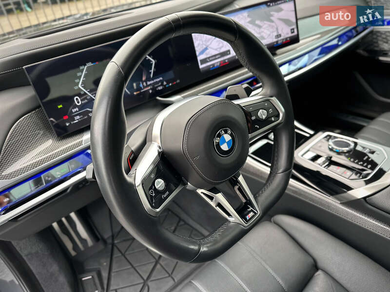Седан BMW 7 Series 2023 в Києві фото 50 Седан BMW 7 Series 2023 в Києві