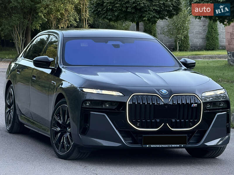 BMW 7 Series 2024