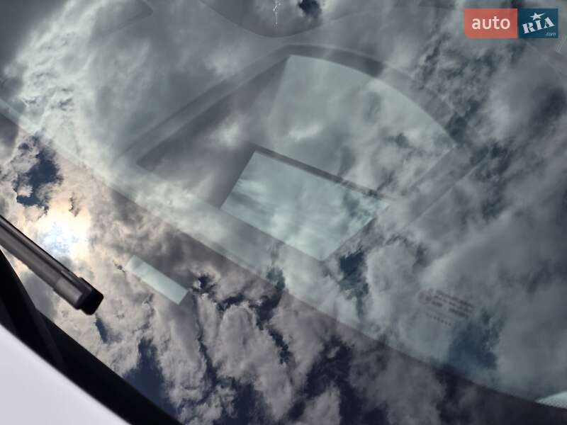 Седан BMW 7 Series 2014 в Мукачево