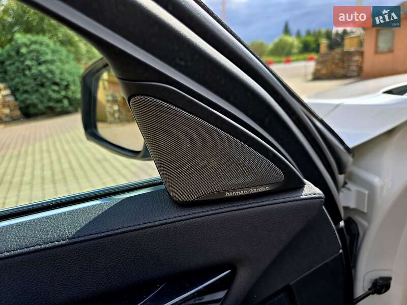 Седан BMW 7 Series 2014 в Мукачево
