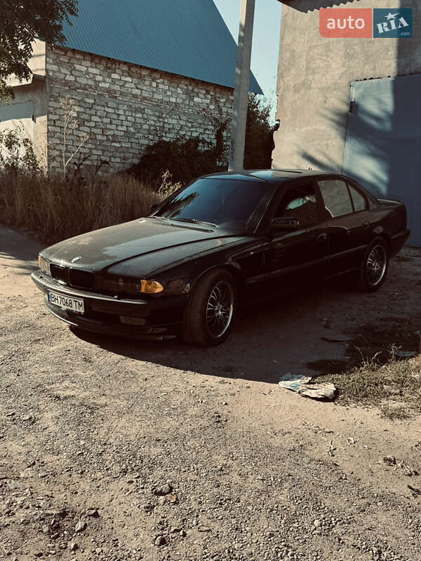 BMW 7 Series 2000