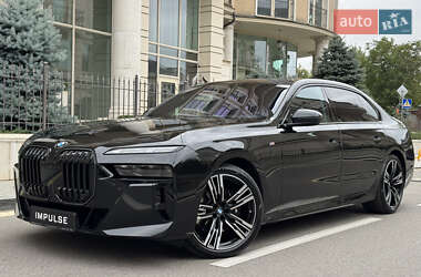 Седан BMW 7 Series 2024 в Киеве