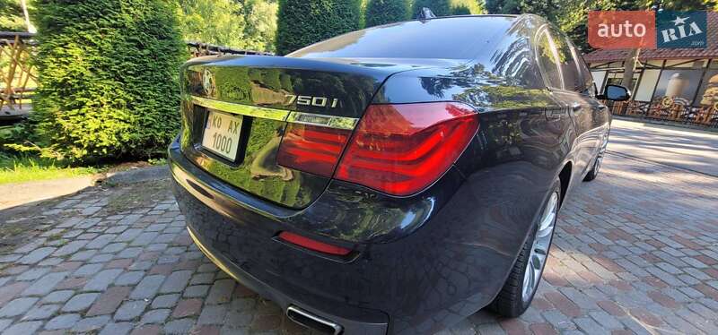 Седан BMW 7 Series 2013 в Трускавце