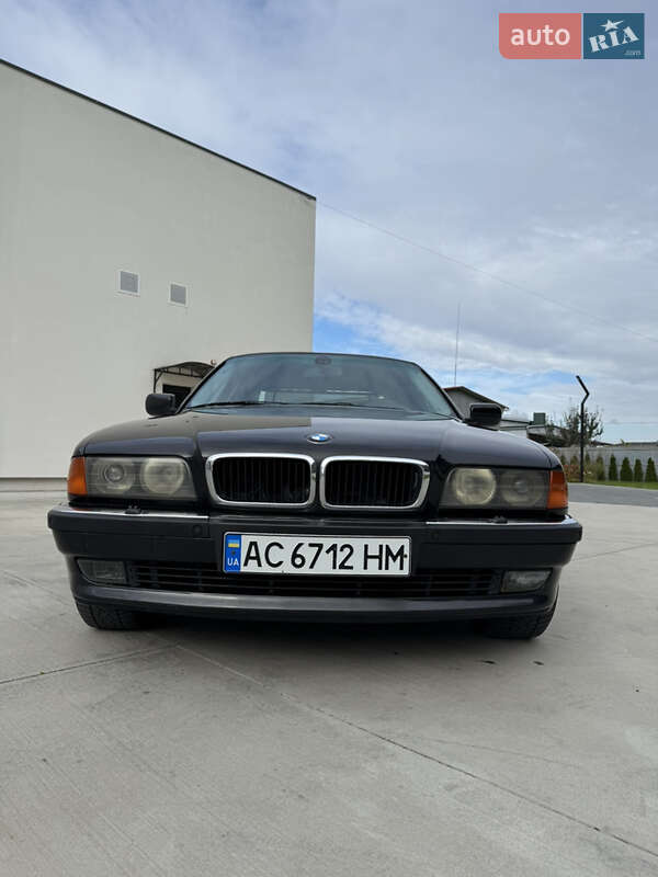 Седан BMW 7 Series 1998 в Луцке фото 40 Седан BMW 7 Series 1998 в Луцке