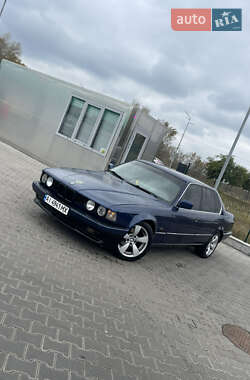 Седан BMW 7 Series 1989 в Києві