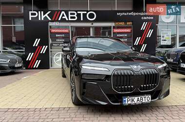 Седан BMW 7 Series 2024 в Львове