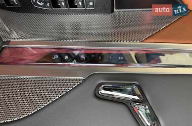 Седан BMW 7 Series 2024 в 