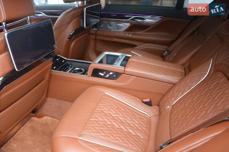 Седан BMW 7 Series 2021 в Киеве фото 6 Седан BMW 7 Series 2021 в Киеве