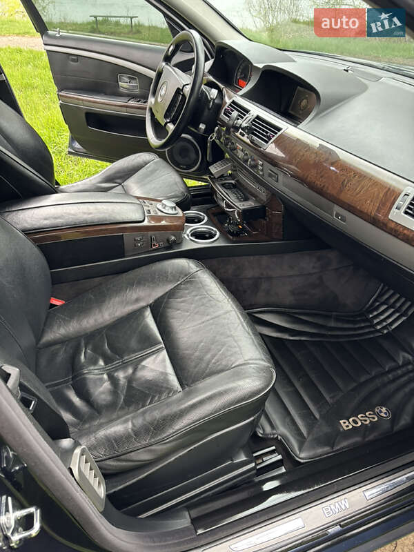 Седан BMW 7 Series 2003 в Ямполе фото 9 Седан BMW 7 Series 2003 в Ямполе